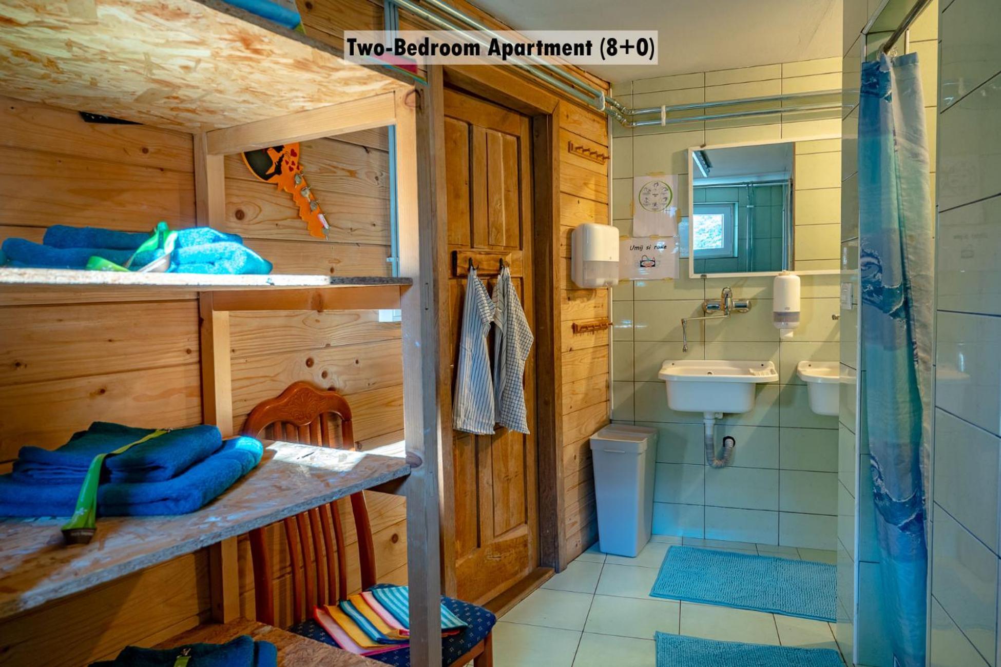Apartments Farm House Uric เยเซนิตเซ ภายนอก รูปภาพ